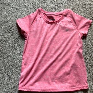 Old navy athletic shirt size 10-12